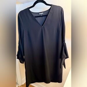 Elegant Black V-Neck Dress